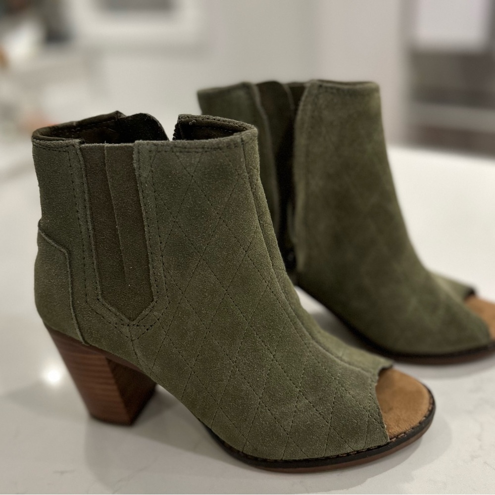 Toms Peeptoe Ankle Boot
